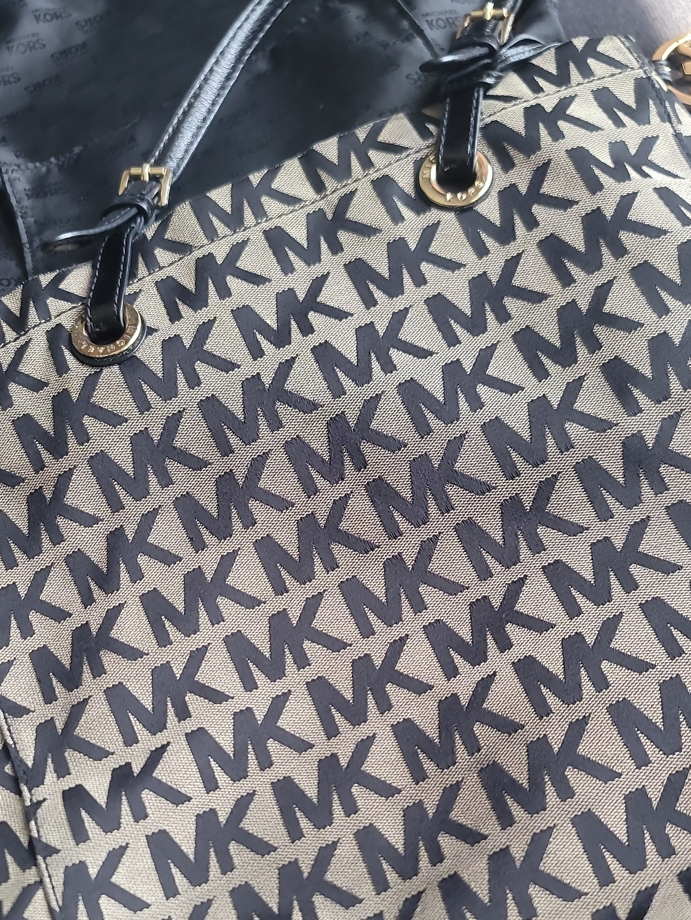 Michael Kors Beige Monogram MK Logo Tote Bag - Picture 11 of 13